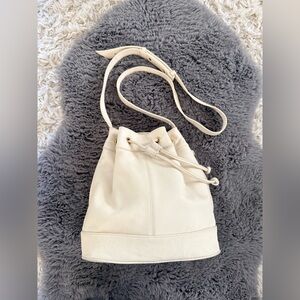 NJY Leatherwork White Leather Bucket Bag Drawstring Zipper Gold Hardware